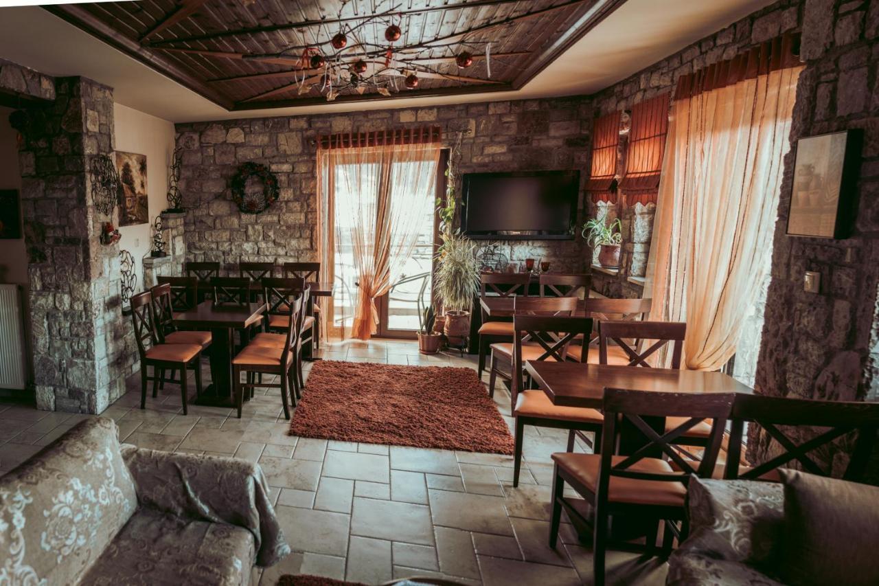 Filoxenia Hotel Koutsodimos Exterior foto